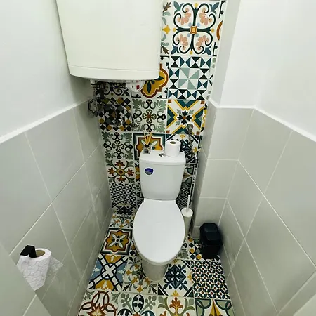 Toni House 507 Marina سفيتي فلاس