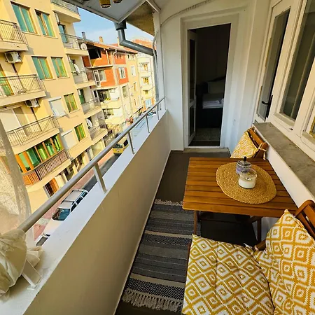 Toni House 507 Marina سفيتي فلاس
