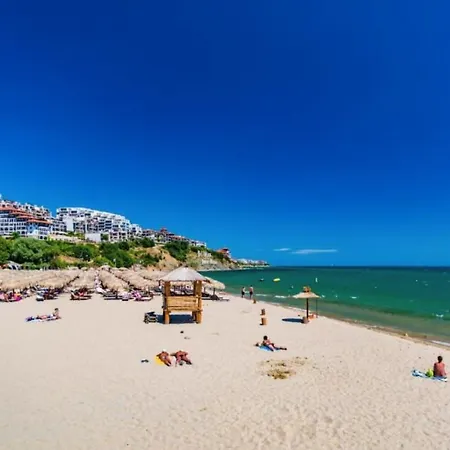 Апартамент Toni House 507 Marina *