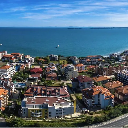 Апартамент Toni House 507 Marina