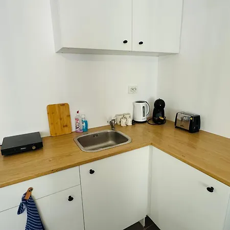 Апартамент Toni House 507 Marina *