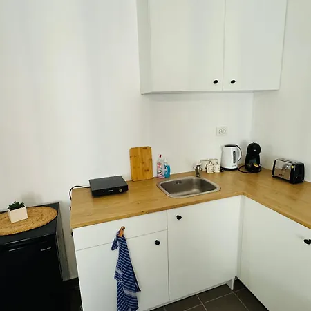 Toni House 507 Marina Apartman